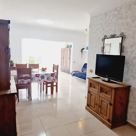 Golf Park , 1 Bedroom Pool View Semesterbostad *