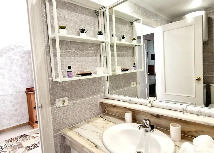 Golf Park , 1 Bedroom Pool View 圣米格尔德阿沃纳